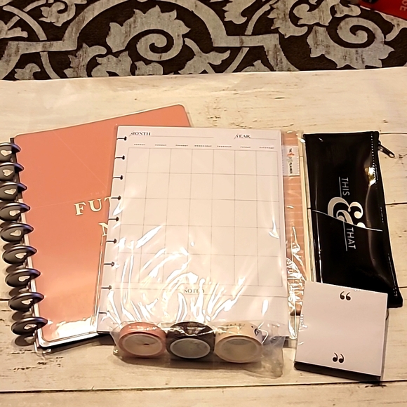 Happy Planner Office Nwot Happy Planner Classic Size Gratitude Journal Bundle Poshmark
